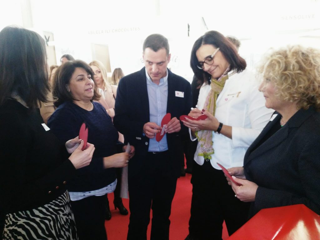  AUTORIDADES PARTICIPAN EN LA CAMPAÑA "MENSAJES CON CORAZÓN" DURANTE LA FERIA AGROALIMENTARIA Y DEL TURISMO.PADUL